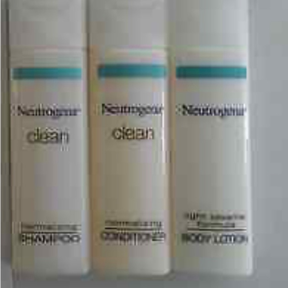 New travel Set Bundle - Picture 2 of 3